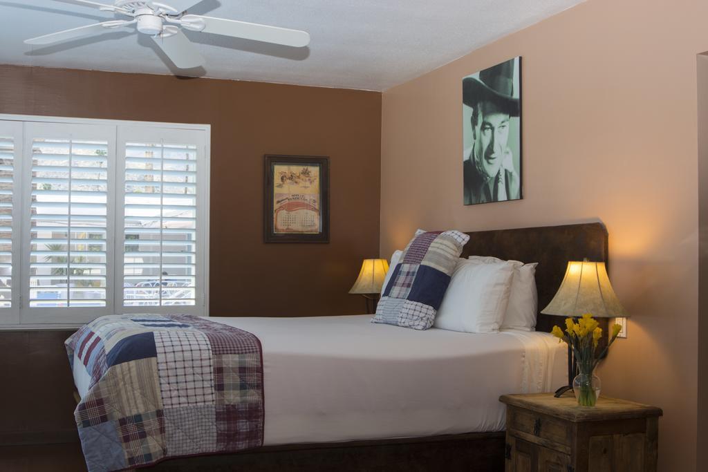 Hotel Palm Springs Rendezvous Extérieur photo